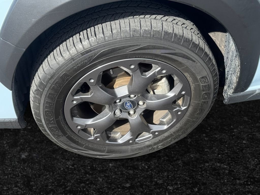 Used 2022 Subaru Crosstrek 2.5i Sport w/ Moonroof Package image 26