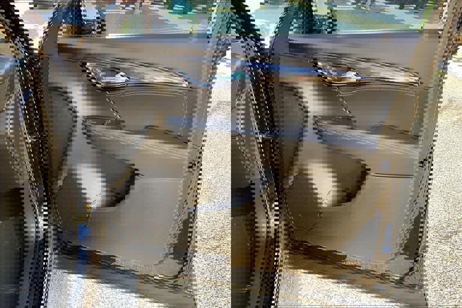 Used 2023 Buick Envision Preferred w/ Premium Seat Package image 21