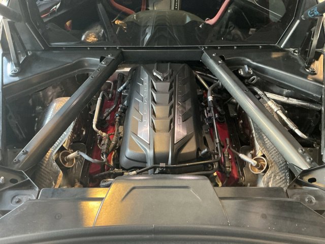 Used 2024 Chevrolet Corvette Stingray Coupe w/ Z51 Performance Package RWD image 11