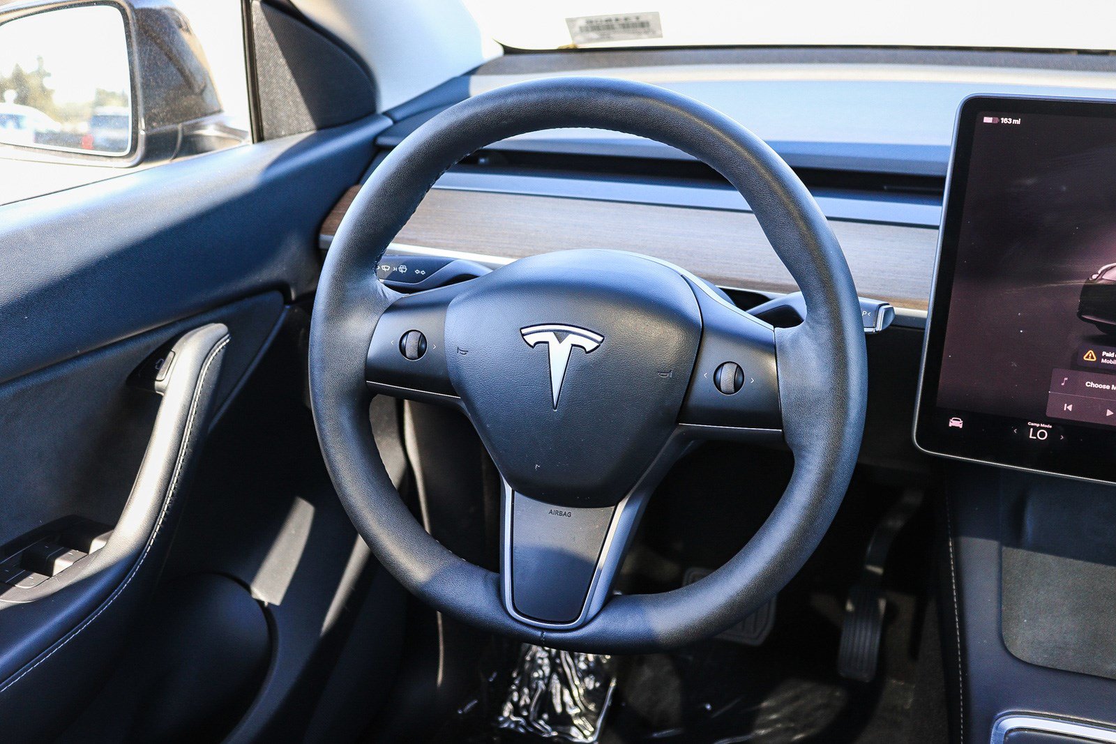 Used 2022 Tesla Model Y Long Range AWD/4WD image 16