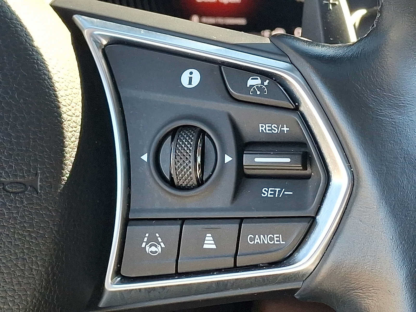 Used 2024 Acura MDX w/ Technology Package AWD/4WD image 23