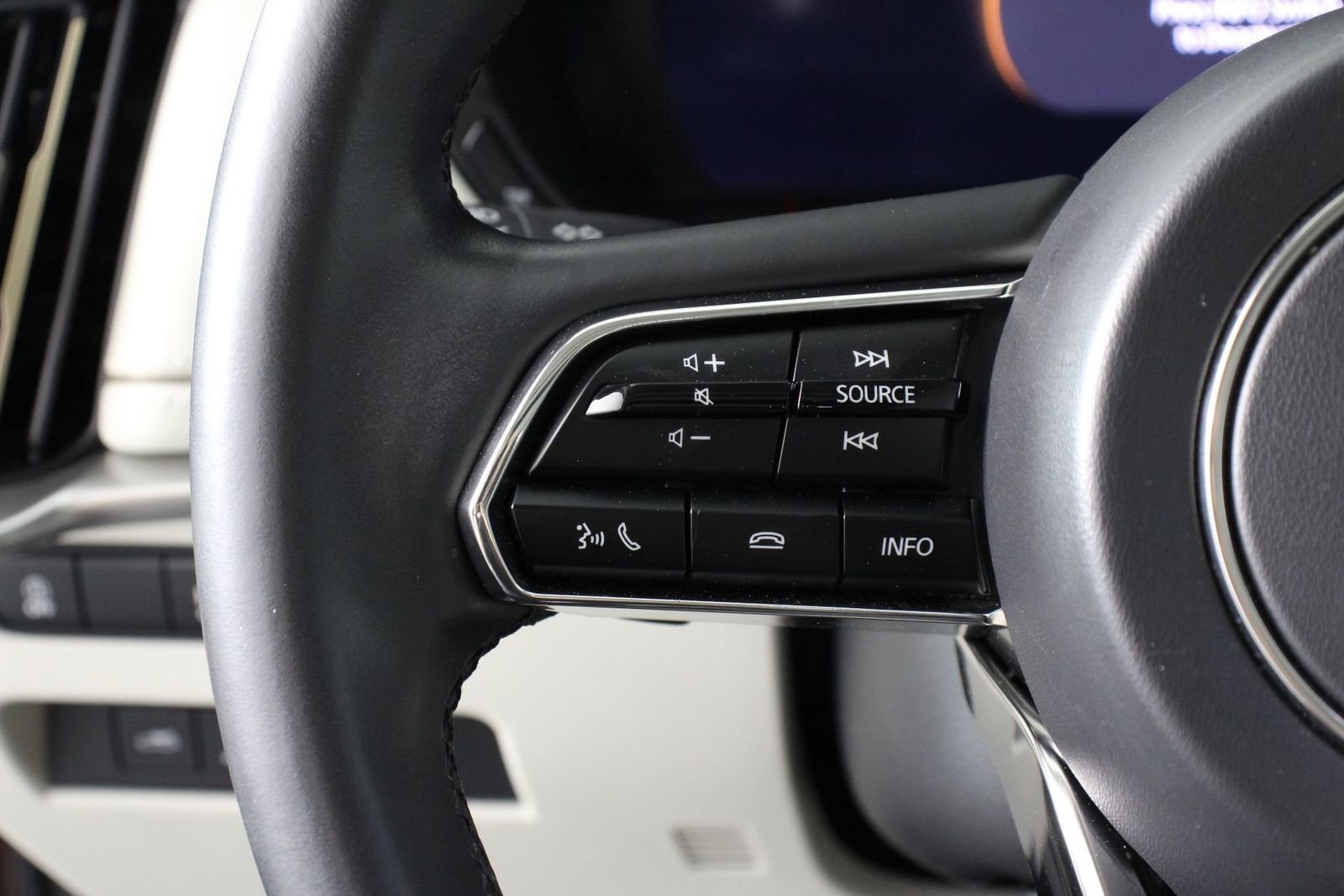 Used 2024 MAZDA CX-90 Plug-In Hybrid w/ Premium Plus image 10