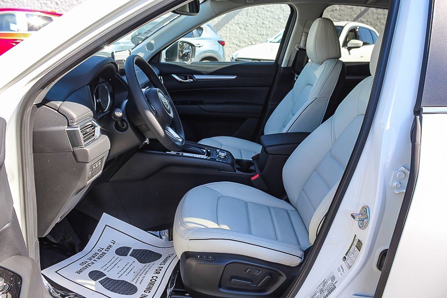 New 2025 MAZDA CX-5 AWD 2.5 S w/ Preferred Package image 17