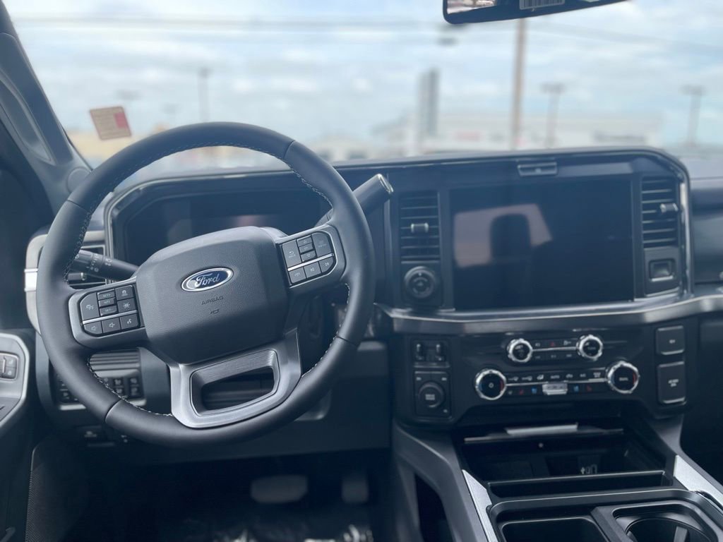 New 2025 Ford F350 Lariat w/ Lariat Ultimate Package image 10