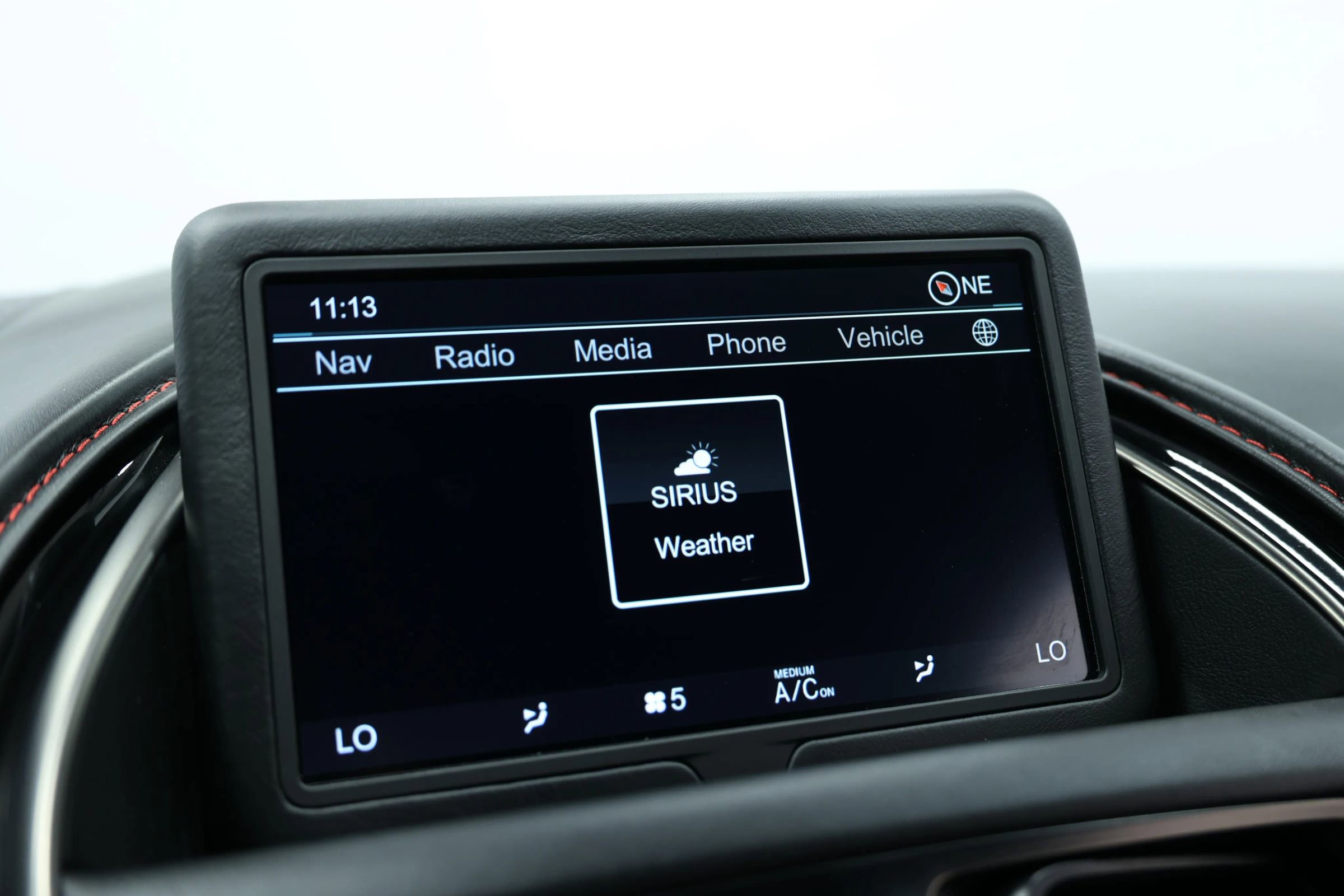 Used 2018 Aston Martin DB11 V12 image 34