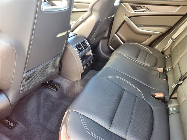 Used 2025 Jaguar F-PACE R-Dynamic S image 29