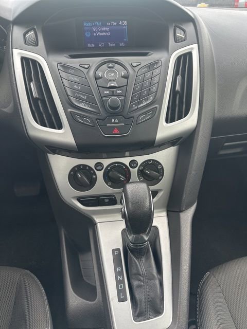 Used 2013 Ford Focus SE FWD image 19