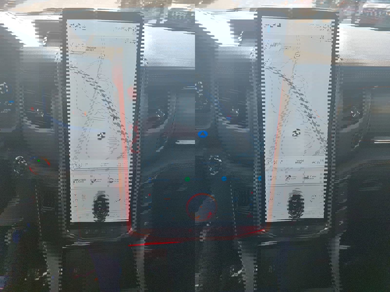 Used 2023 Ford F150 Lightning Lariat AWD/4WD image 25