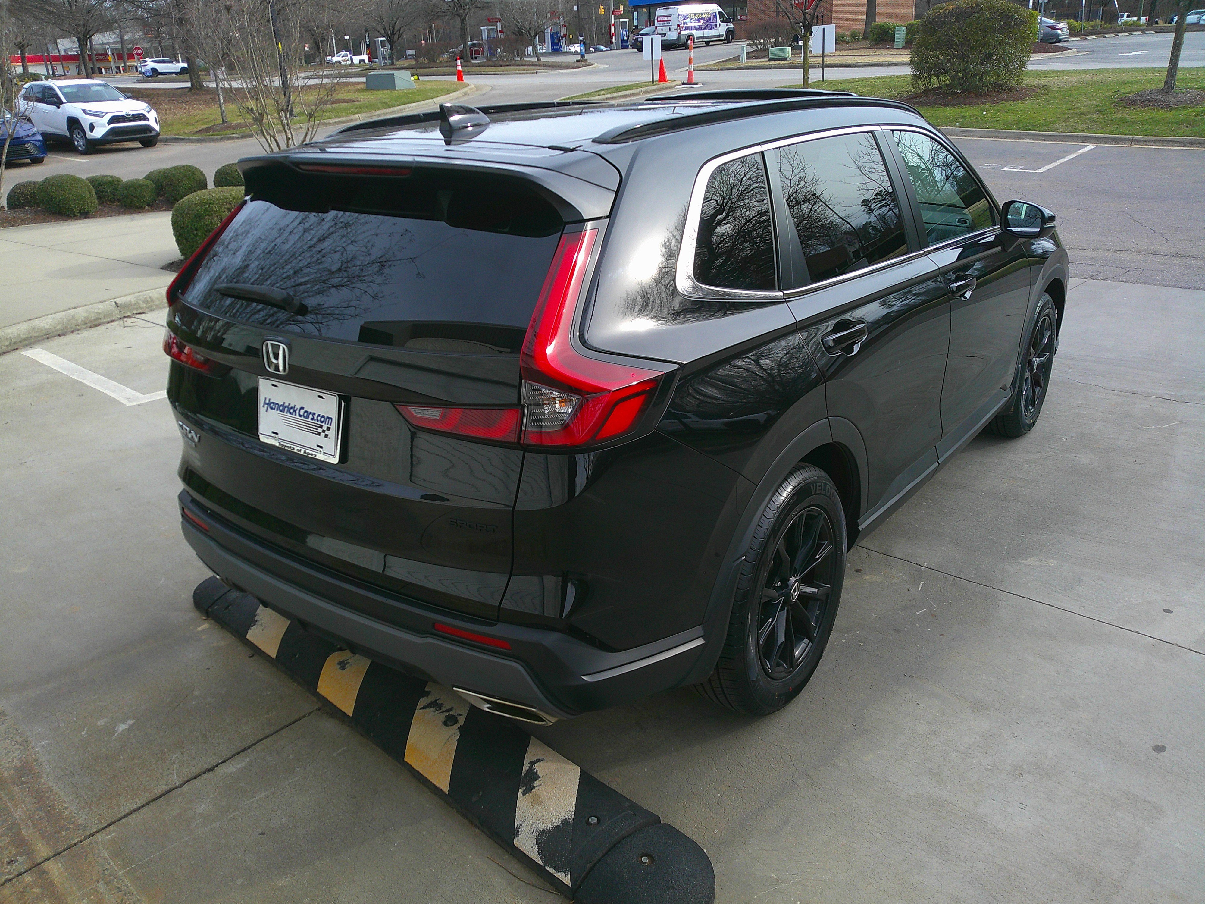 Used 2023 Honda CR-V Sport image 13