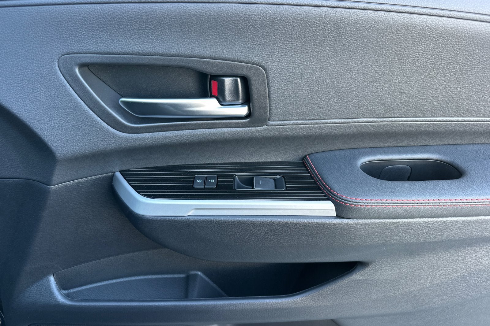 New 2026 Toyota Sienna XSE FWD image 20