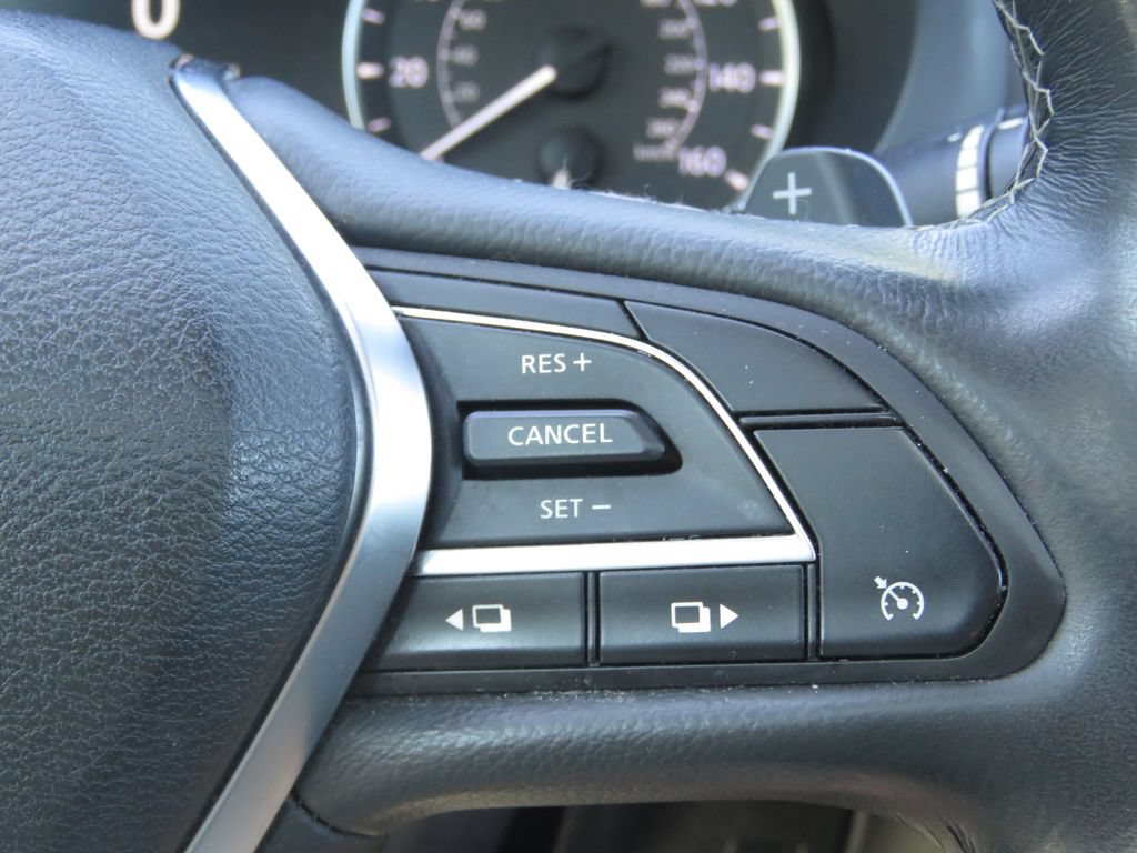 Used 2019 INFINITI QX50 Luxe AWD/4WD image 23