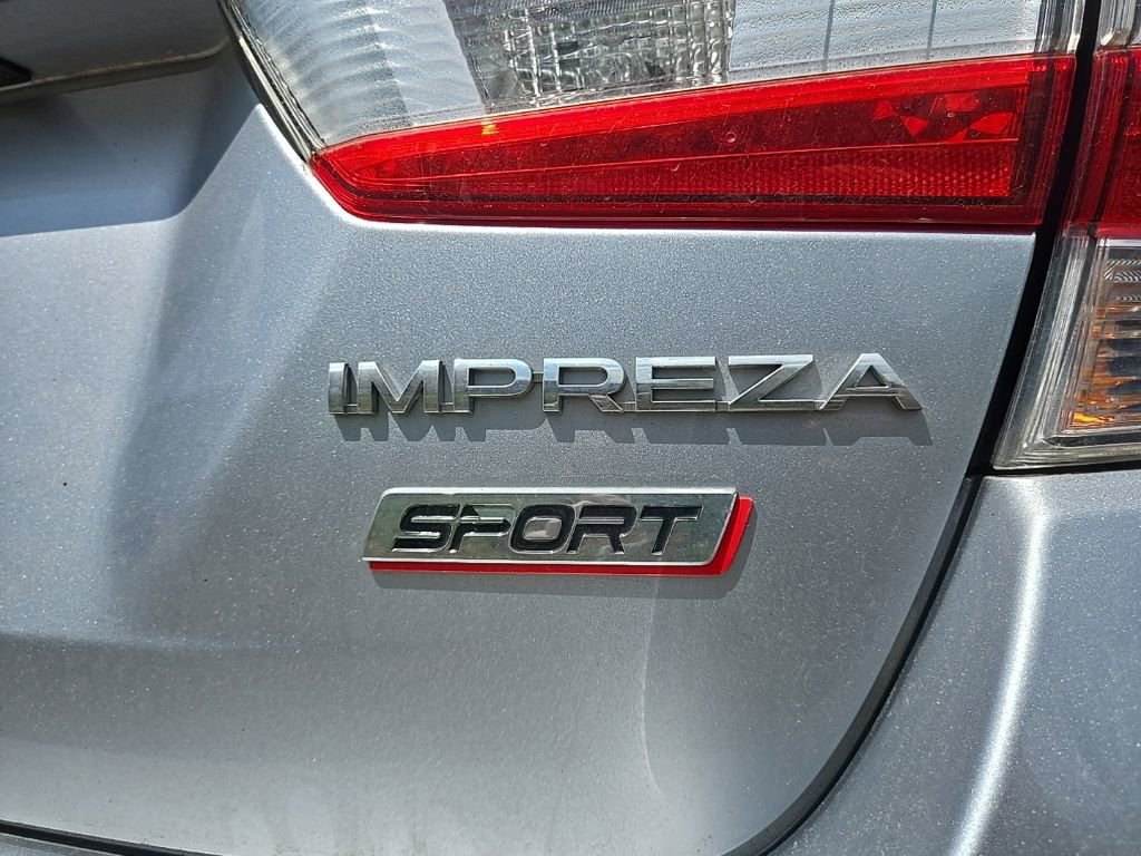 Used 2017 Subaru Impreza 2.0i Sport w/ Popular Package #3 AWD/4WD image 5