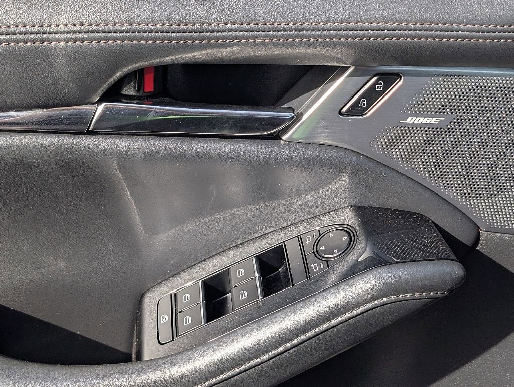 Used 2021 MAZDA MAZDA3 s image 28