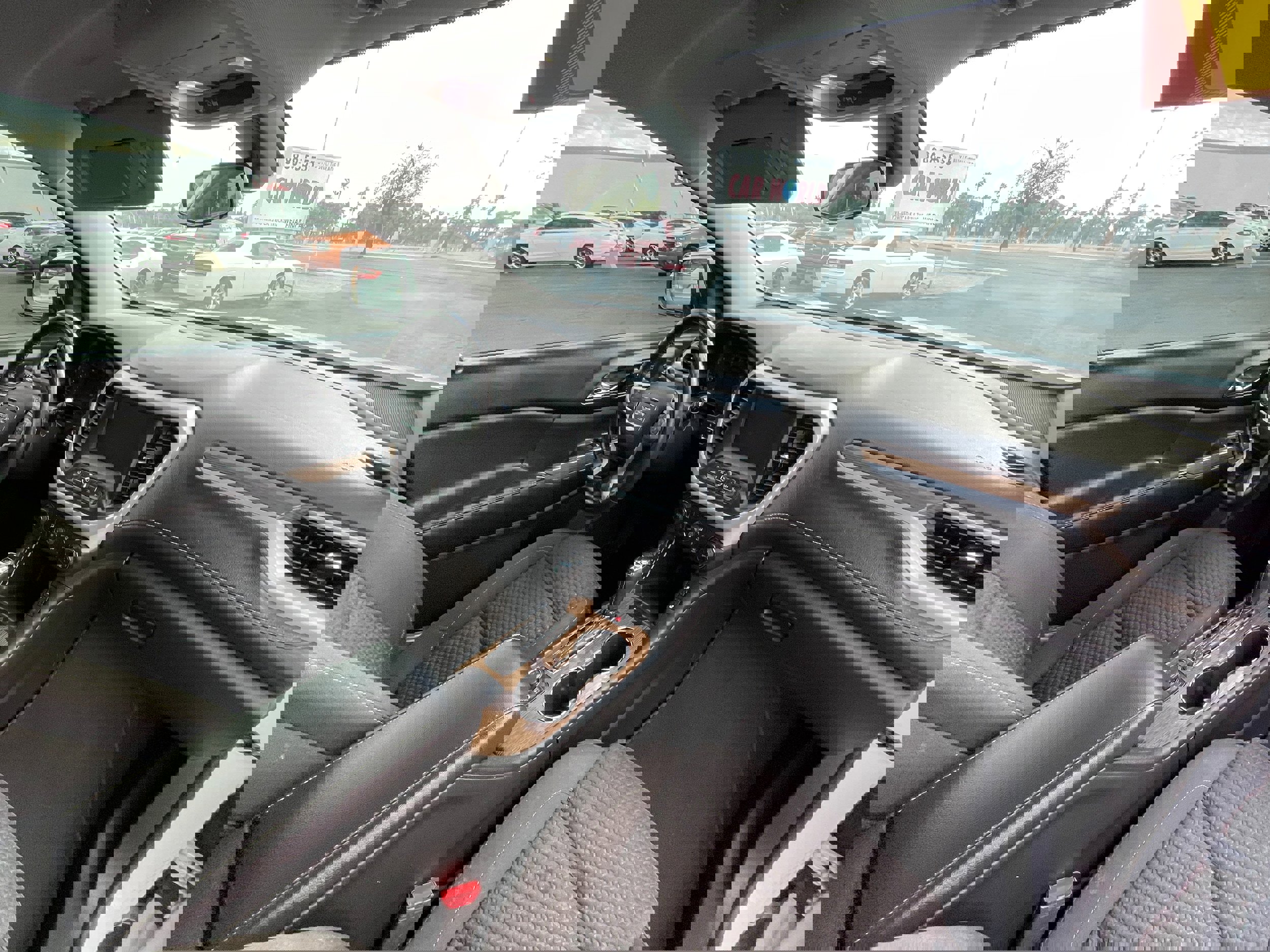 Used 2018 Dodge Durango SXT w/ Quick Order Package 2BB image 19