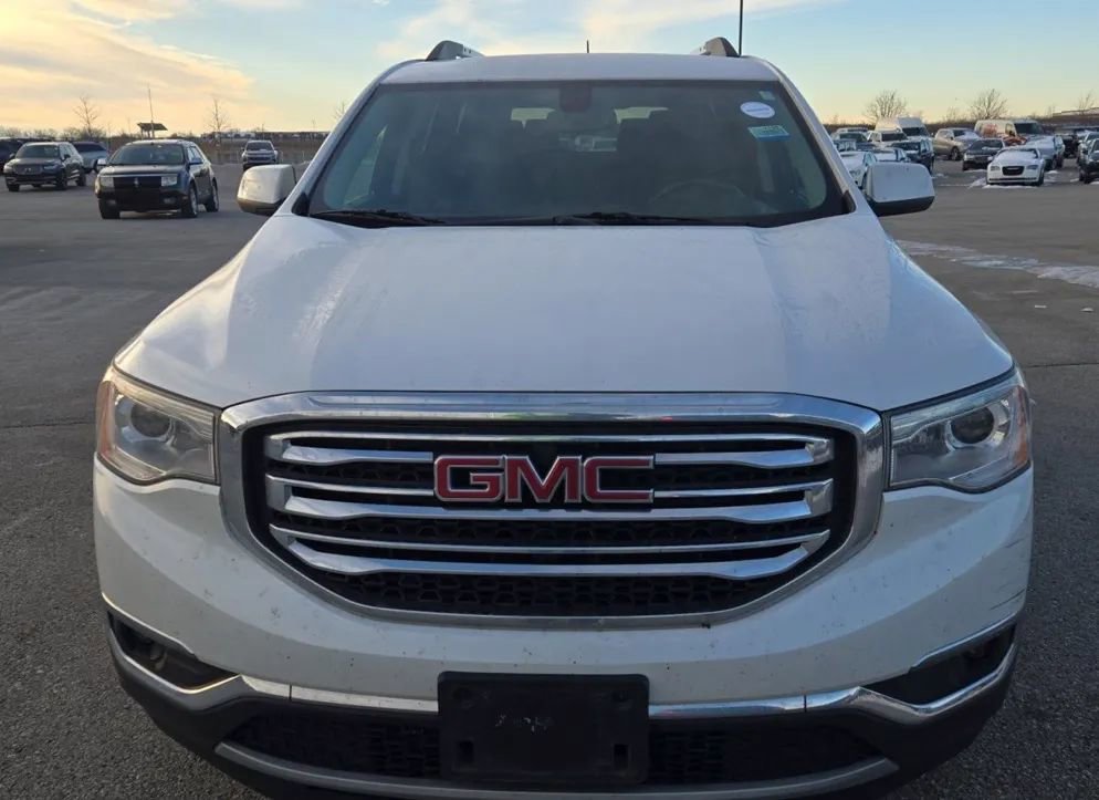 Used 2018 GMC Acadia SLT image 6