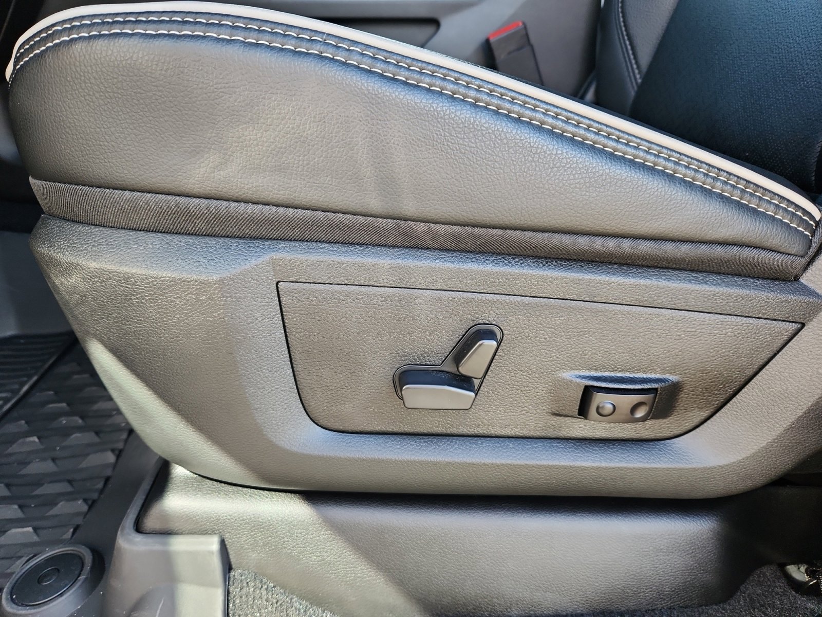 New 2026 RAM 3500 Laramie w/ Night Edition image 14