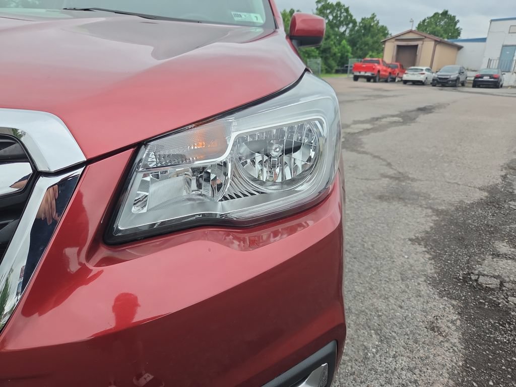 Used 2018 Subaru Forester 2.5i Premium w/ All-Weather Package AWD/4WD image 20
