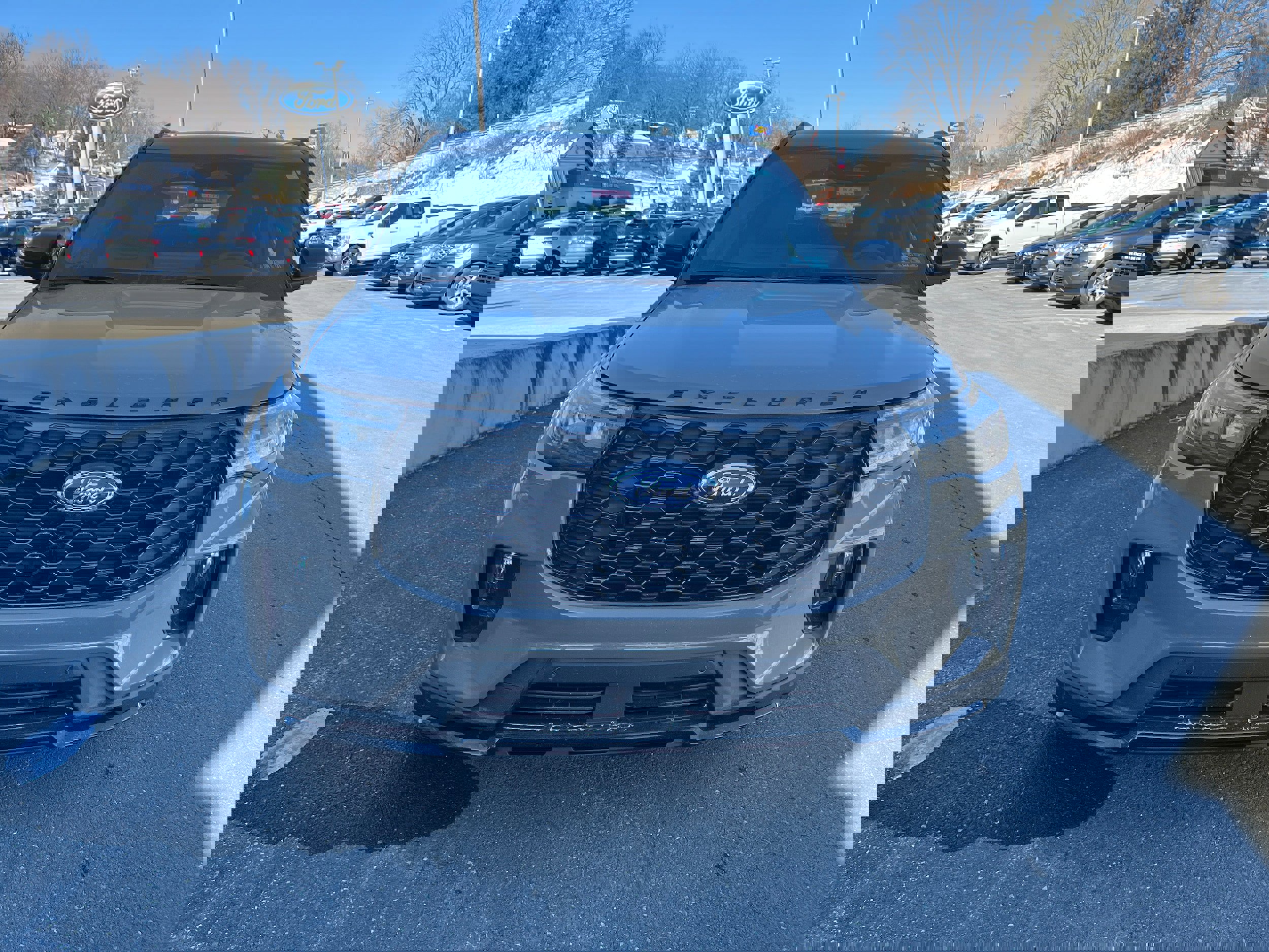 New 2026 Ford Explorer ST-Line w/ ST-Line Street Pack image 9