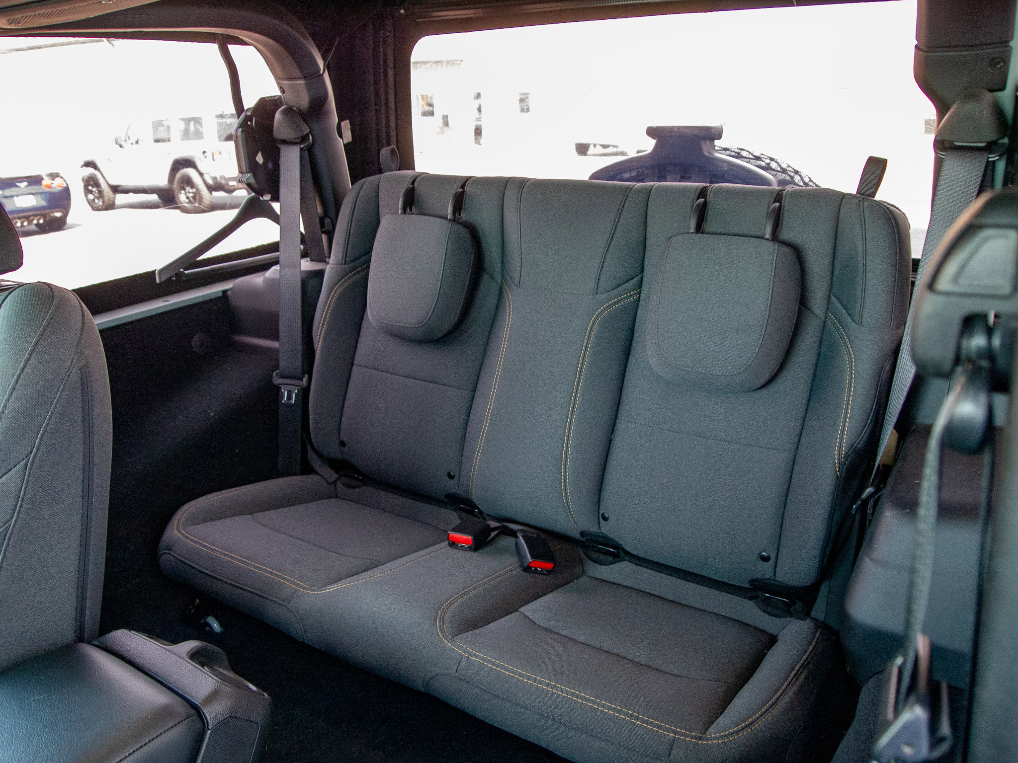 Used 2024 Jeep Wrangler Willys AWD/4WD image 25