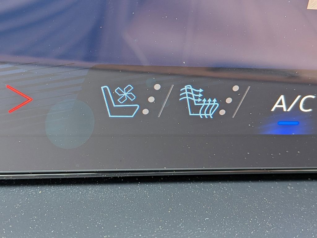 New 2026 Chevrolet Suburban High Country image 27