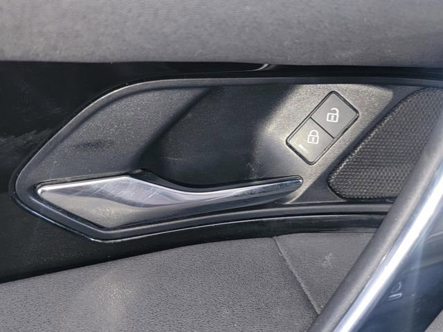 Used 2021 Land Rover Discovery Sport S image 28