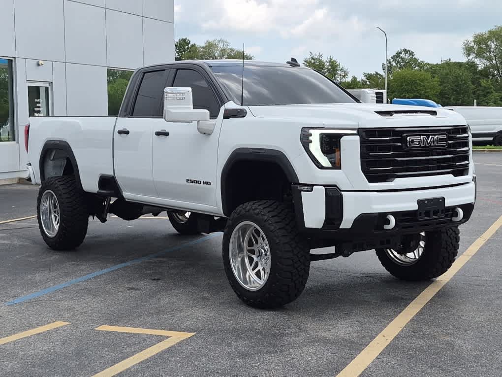 Used 2026 GMC Sierra 2500 Pro AWD/4WD image 2