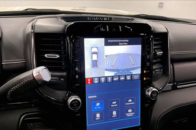 Used 2024 RAM 2500 Limited image 30