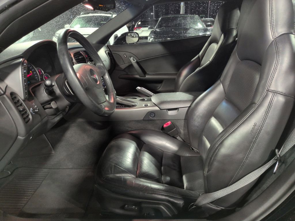 Used 2006 Chevrolet Corvette Convertible w/ Preferred Equipment Group image 9