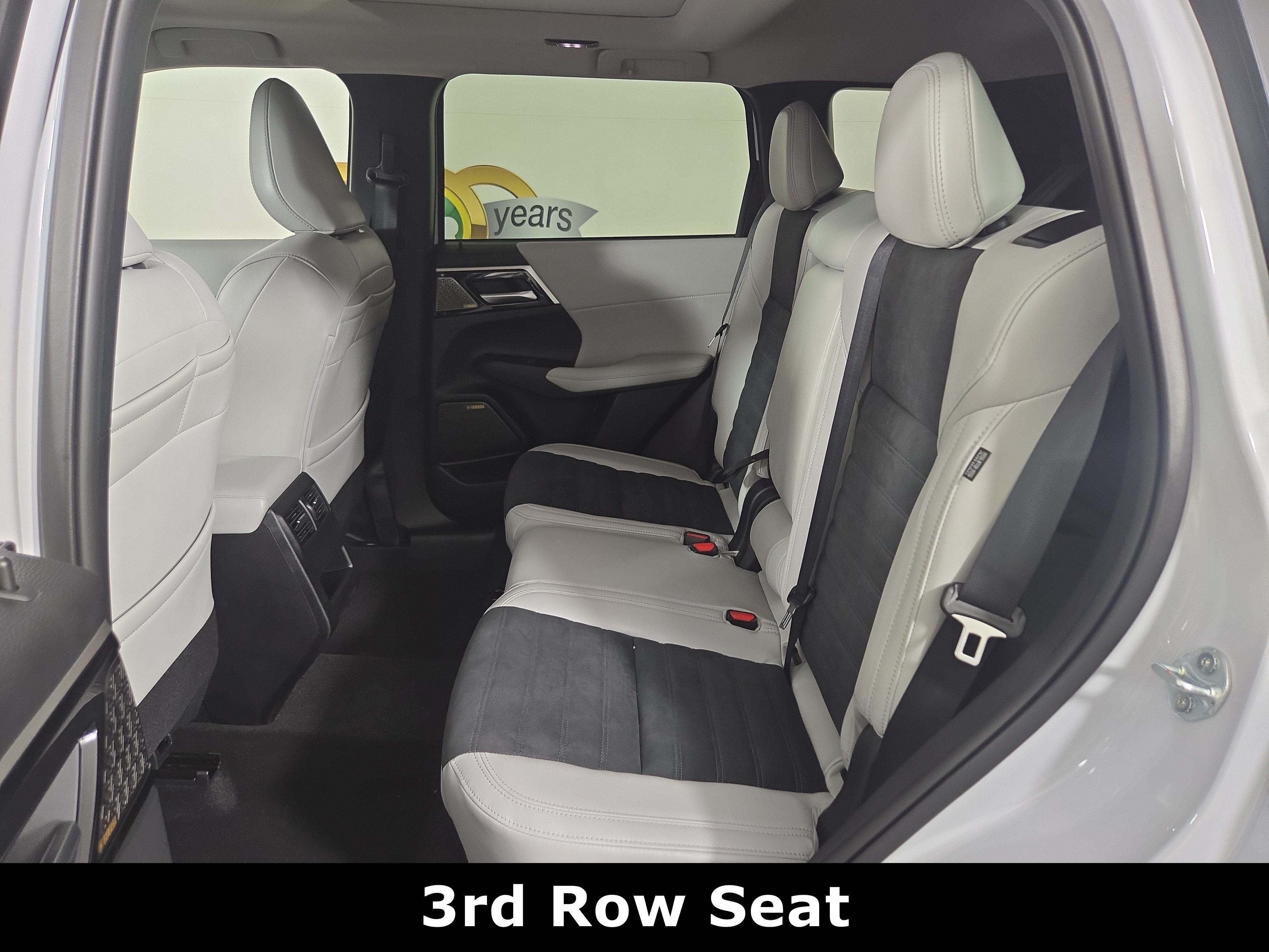 New 2026 Mitsubishi Outlander SE AWD/4WD image 11