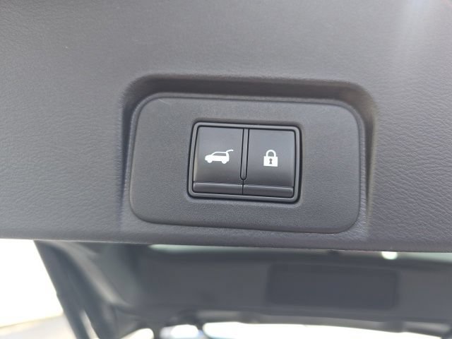 Used 2021 Nissan Rogue SL w/ Premium Package AWD/4WD image 10