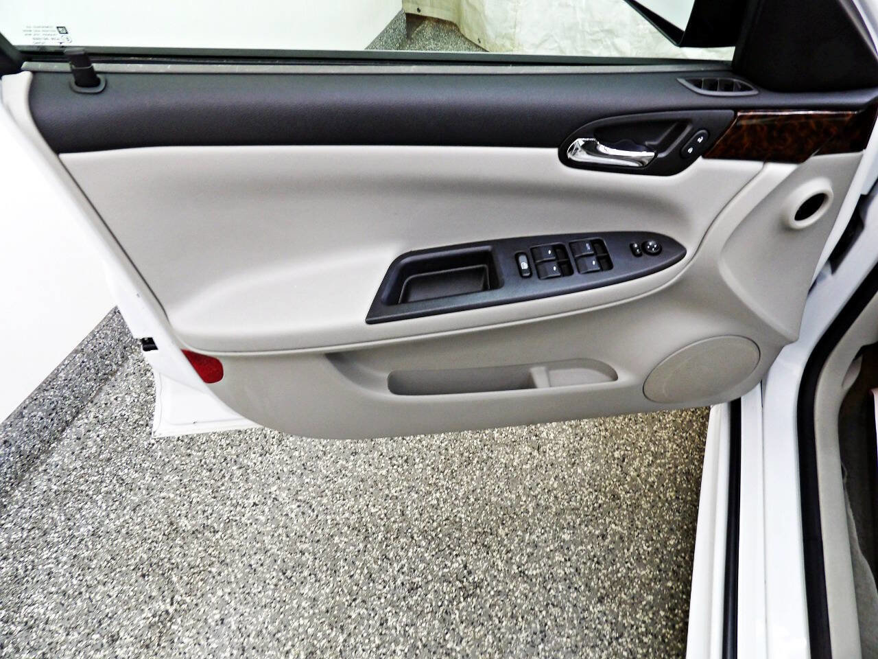 Used 2016 Chevrolet Impala Limited LS image 7