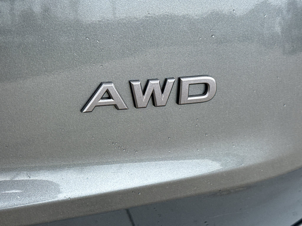 Certified 2025 Nissan Rogue SV AWD/4WD image 8