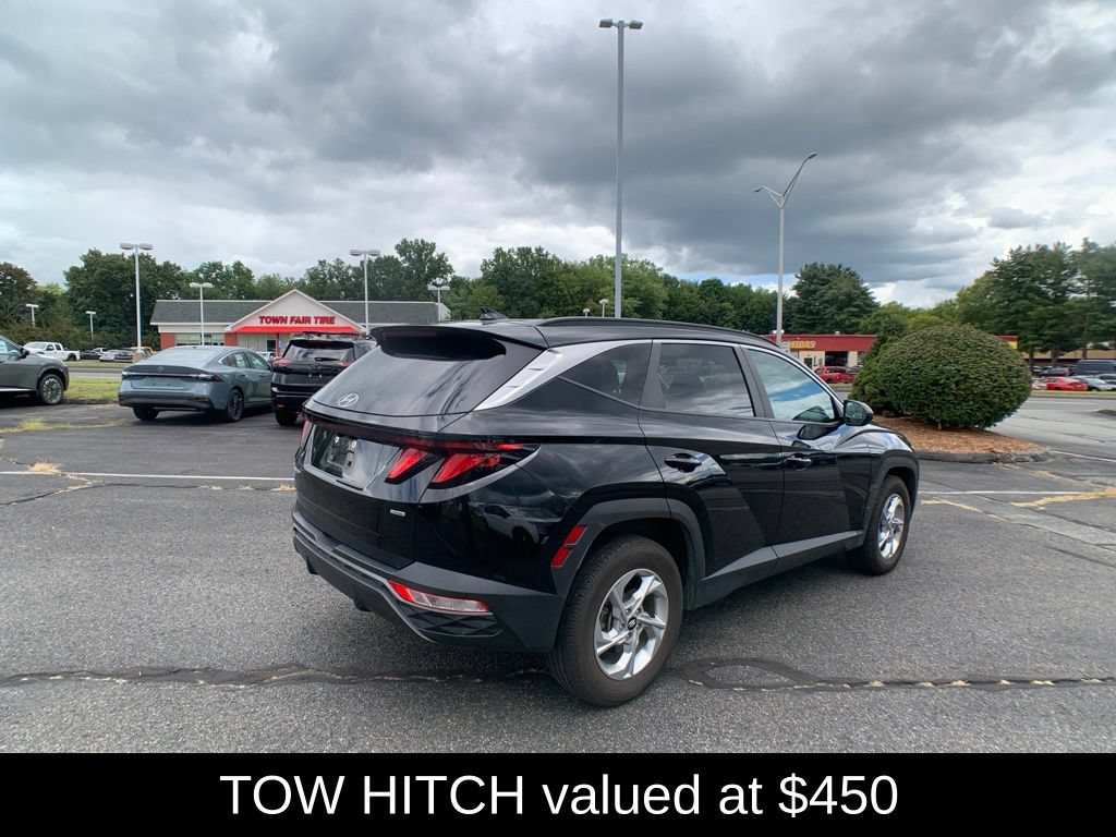Used 2024 Hyundai Tucson SE AWD/4WD image 3
