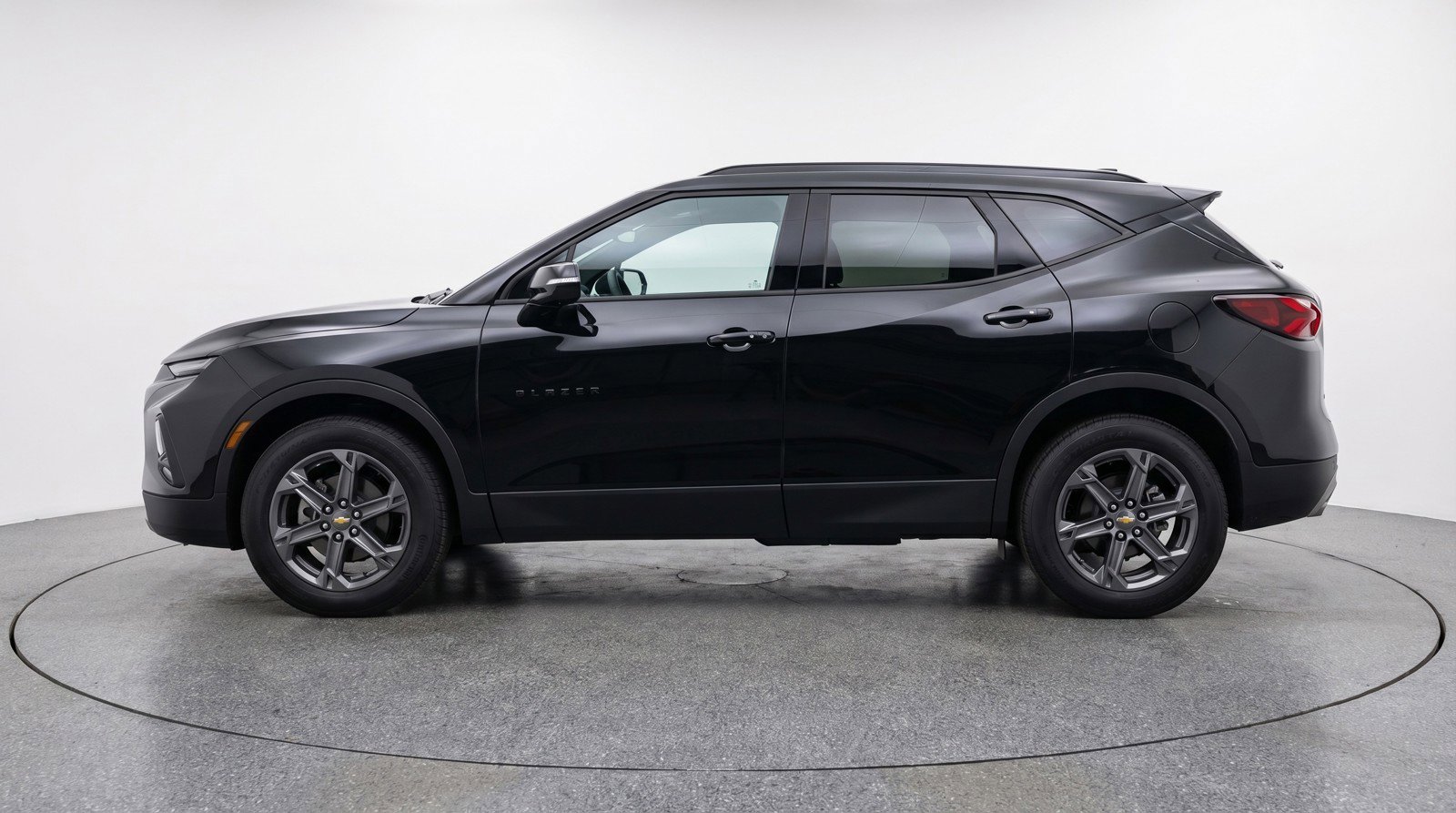 Used 2025 Chevrolet Blazer LT image 5