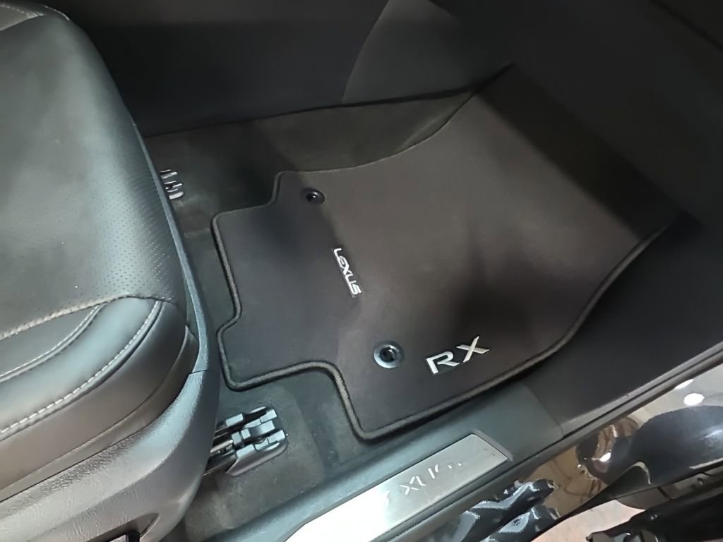 Used 2023 Lexus RX 350 FWD image 9