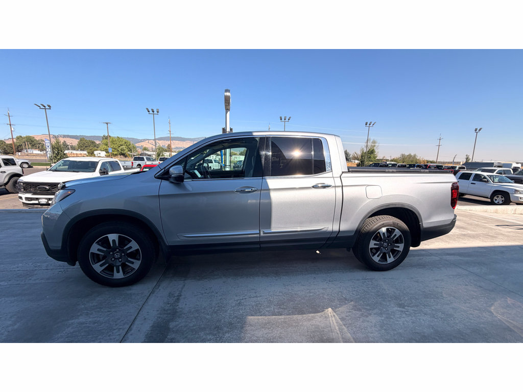 Used 2018 Honda Ridgeline RTL-E image 2