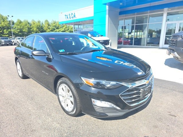 Used 2022 Chevrolet Malibu LT image 1