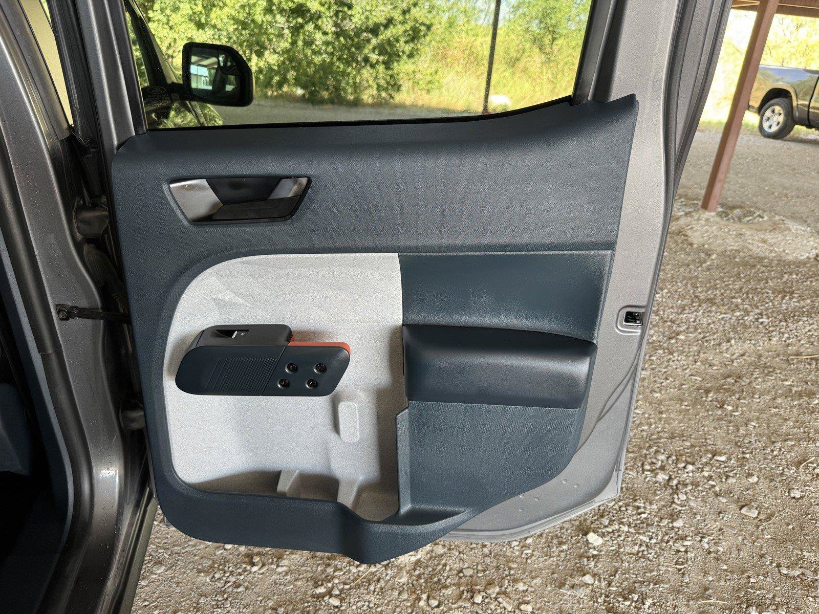 Used 2022 Ford Maverick XLT FWD image 29