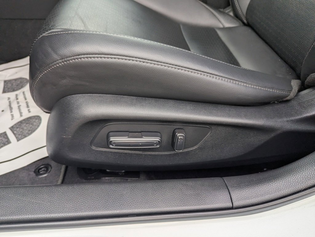 Certified 2024 Honda Civic Sport Touring image 11