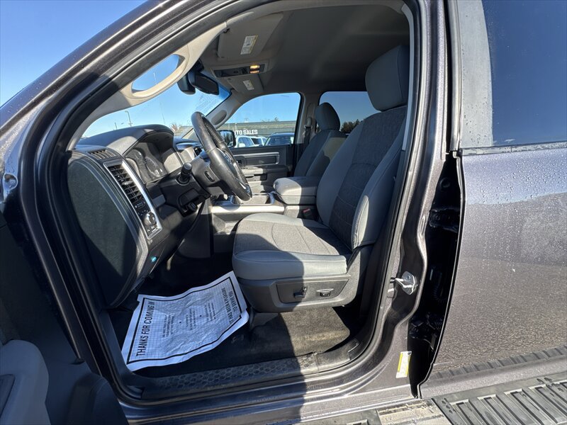 Used 2017 RAM 1500 Lone Star AWD/4WD image 8