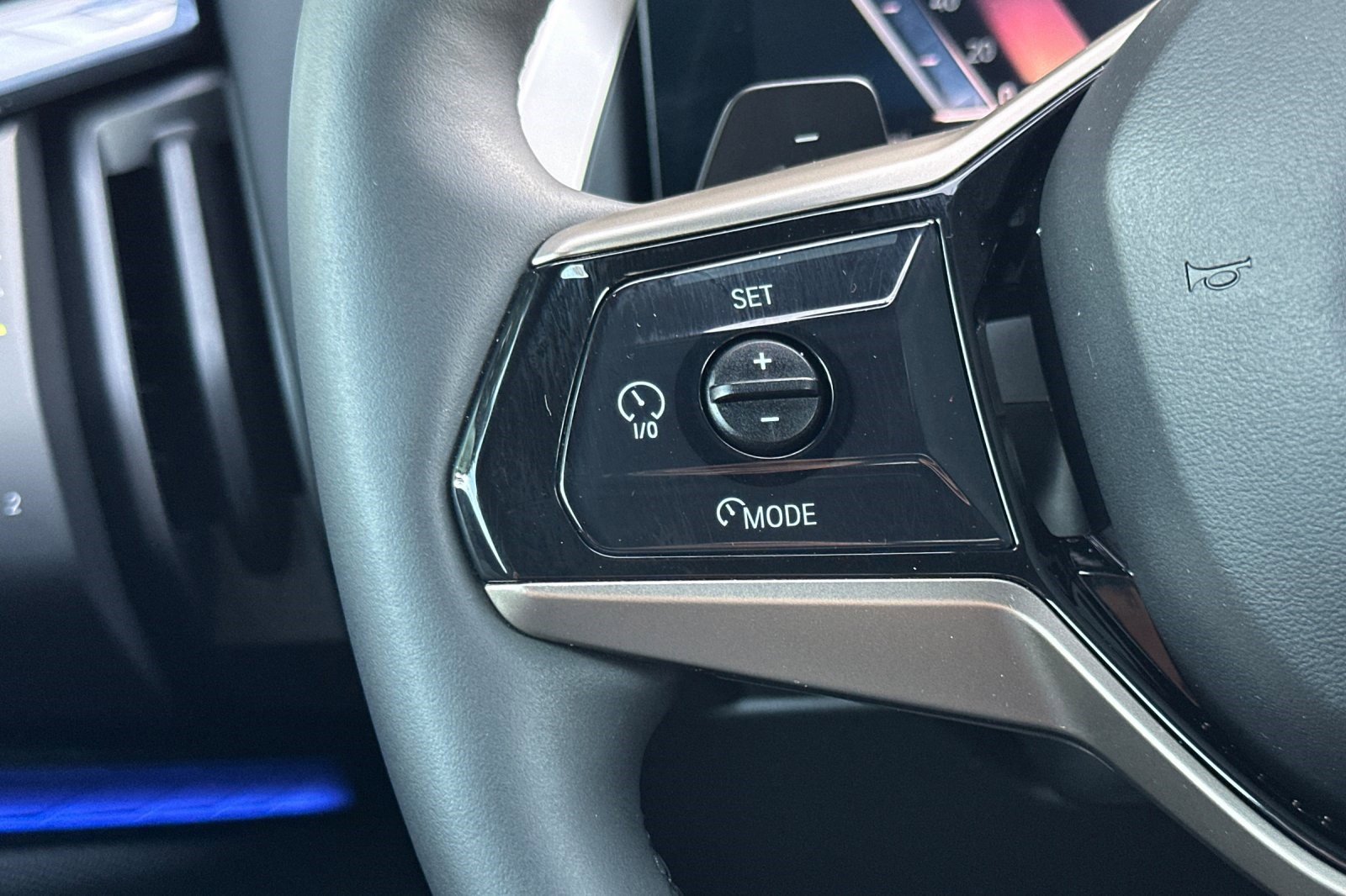 Used 2025 BMW X3 xDrive30i w/ Premium Package image 29