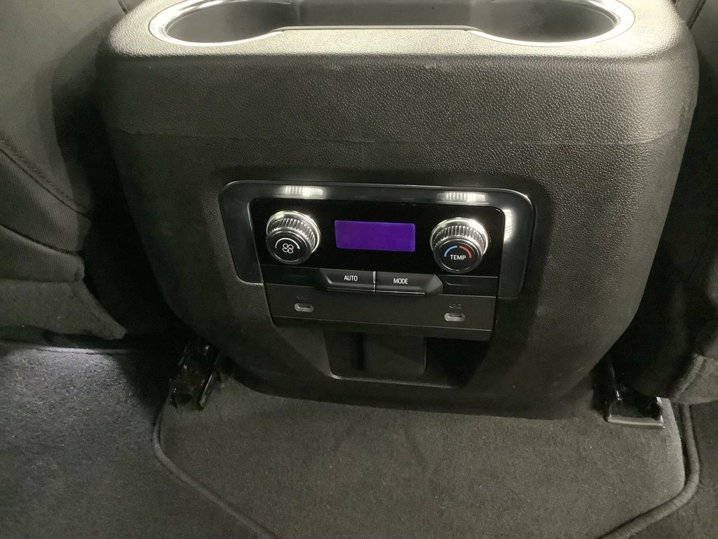 Used 2022 GMC Yukon SLE w/ Gmc Pro Safety Plus Package image 30