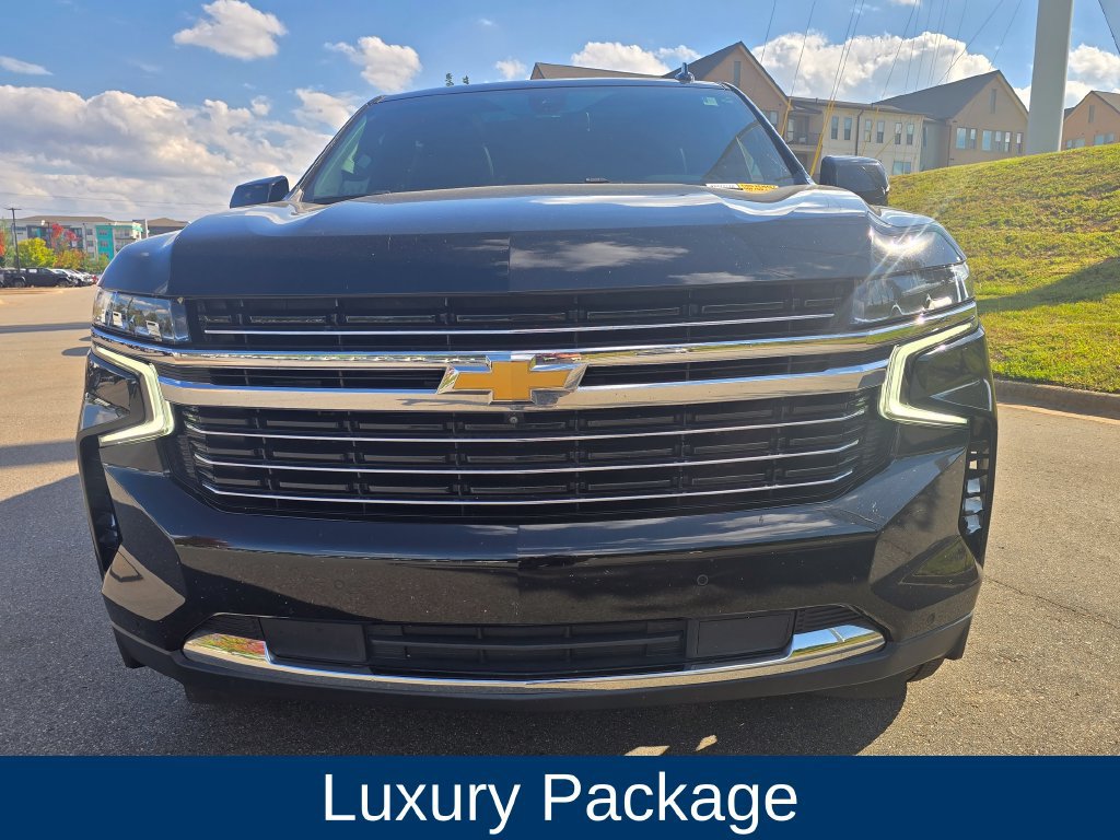 Used 2022 Chevrolet Tahoe LT w/ Luxury Package AWD/4WD image 6