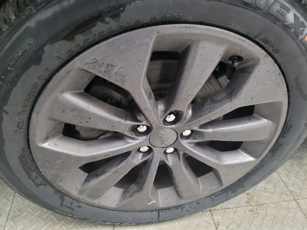 Used 2019 Jeep Cherokee High Altitude image 31