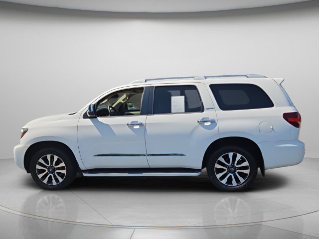 Used 2019 Toyota Sequoia Limited w/ Safety & Convenience Package RWD image 3