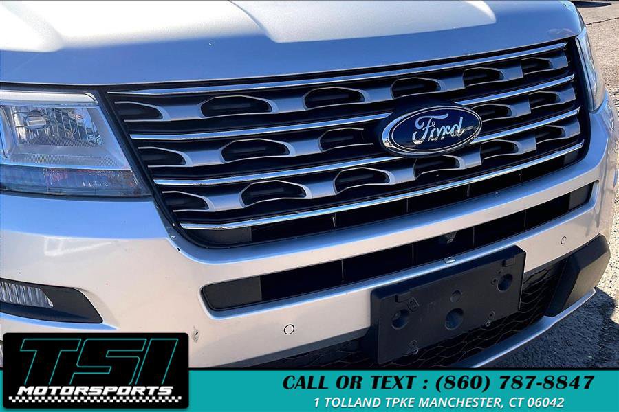 Used 2017 Ford Explorer Limited w/ Equipment Group 301A image 29