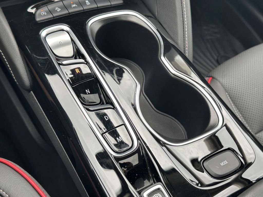 Used 2023 Buick Envision Essence w/ Sport Touring Package image 31