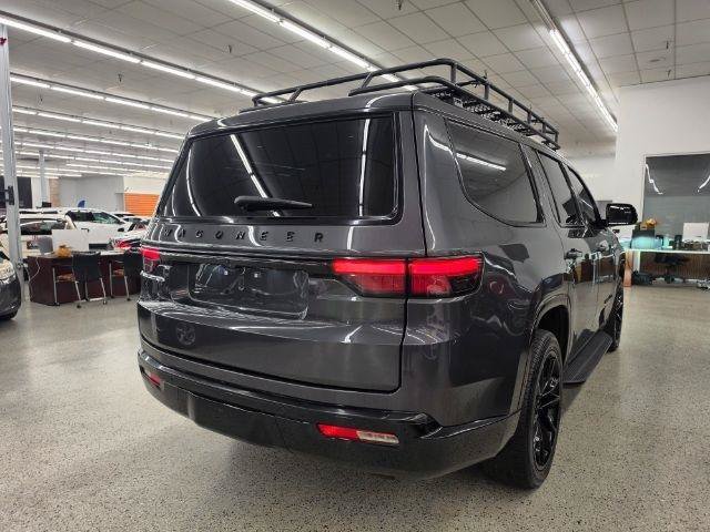 Used 2022 Jeep Wagoneer Series II w/ Premium Group I AWD/4WD image 5