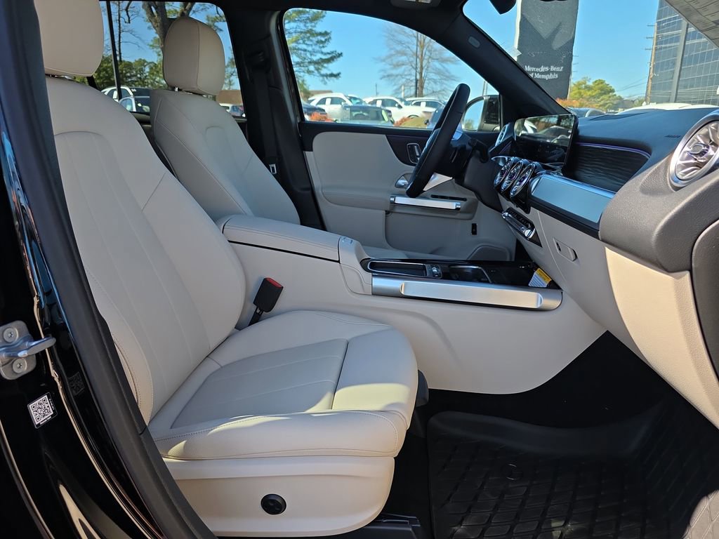 Used 2026 Mercedes-Benz GLB 250 GLB 250 image 16