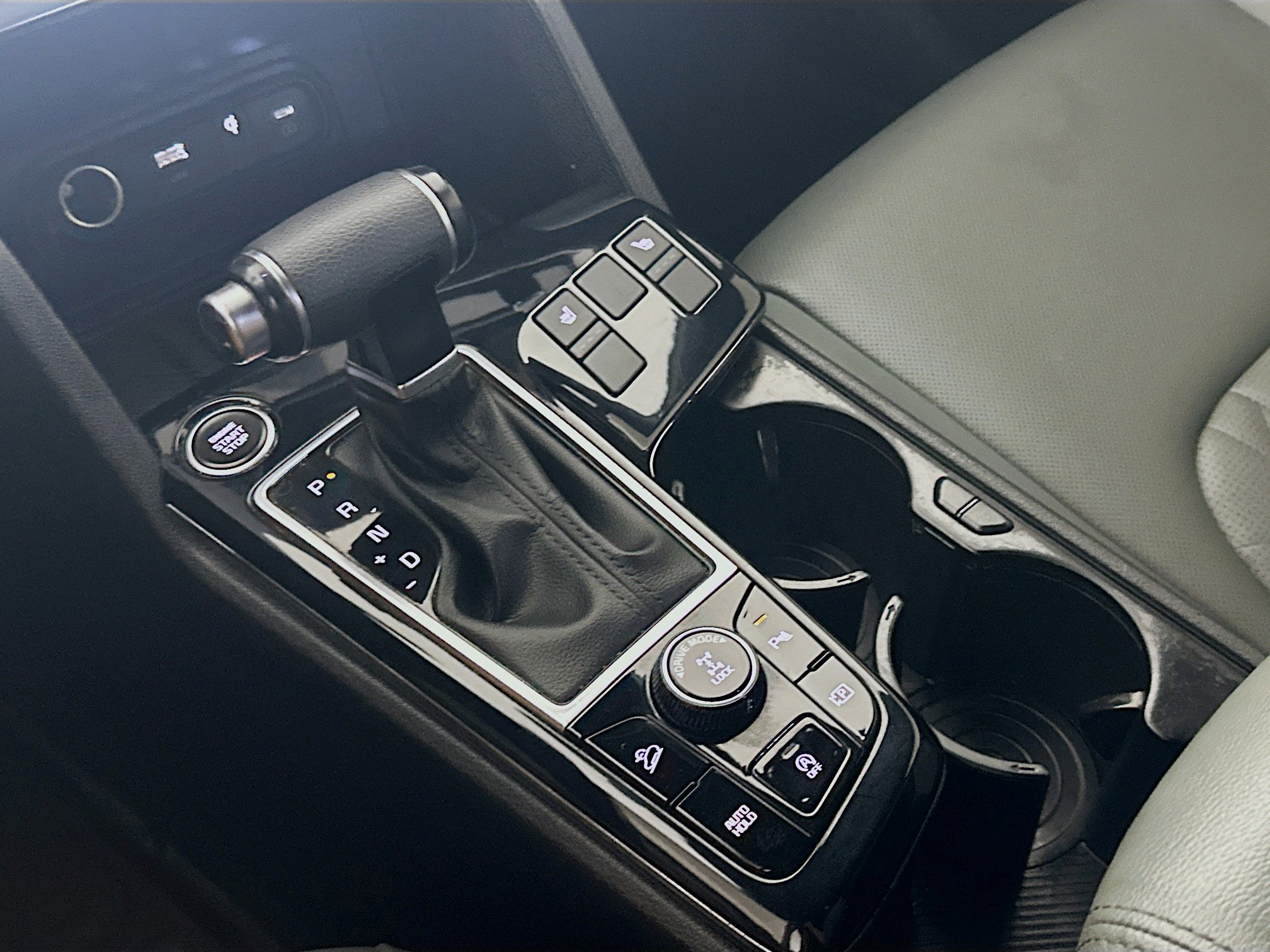 Used 2024 Kia Sportage X-Line w/ X-Line Premium Package image 25